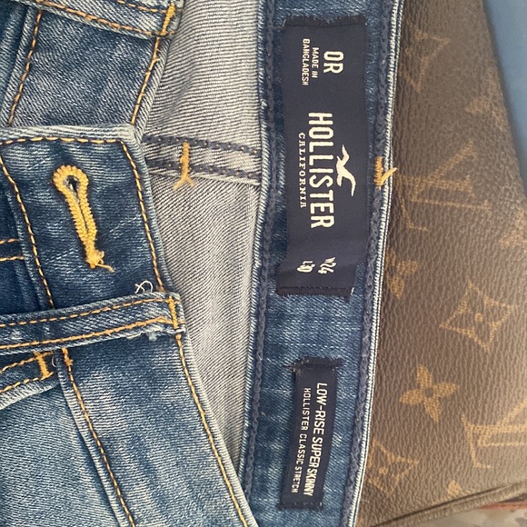 Low rise super stretchy super skinny Hollister jeans - Picture 5 of 6